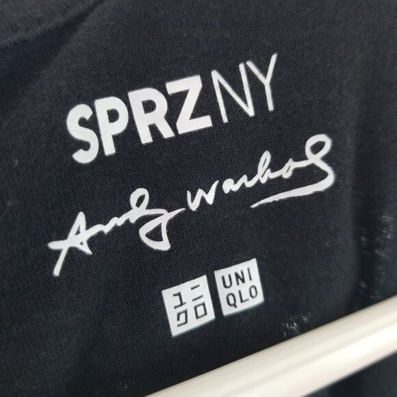 Andy Warhol Uniqlo Women's Black Tee Size Large - Picture 3 of 4